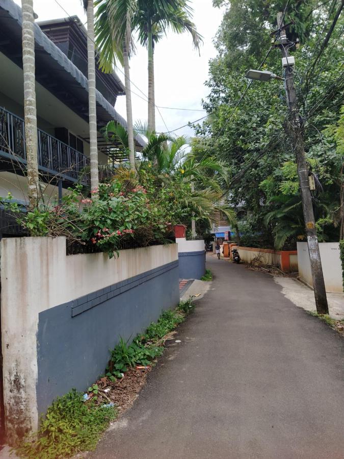 Paradise Inn Guest House Alappuzha 외부 사진